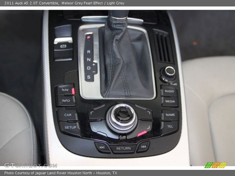 Meteor Grey Pearl Effect / Light Grey 2011 Audi A5 2.0T Convertible