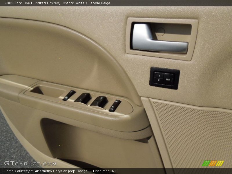 Oxford White / Pebble Beige 2005 Ford Five Hundred Limited