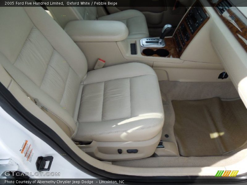 Oxford White / Pebble Beige 2005 Ford Five Hundred Limited