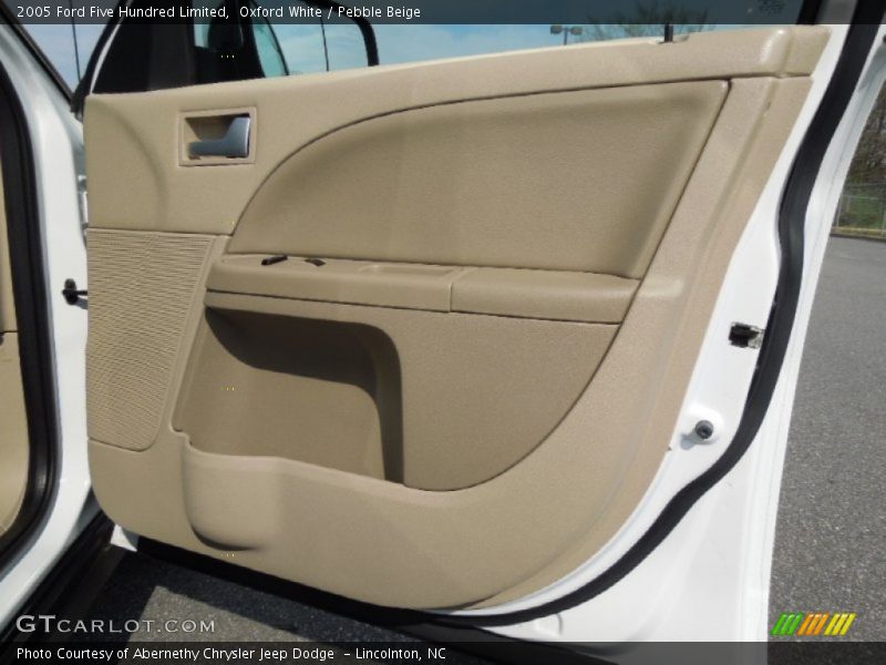 Oxford White / Pebble Beige 2005 Ford Five Hundred Limited