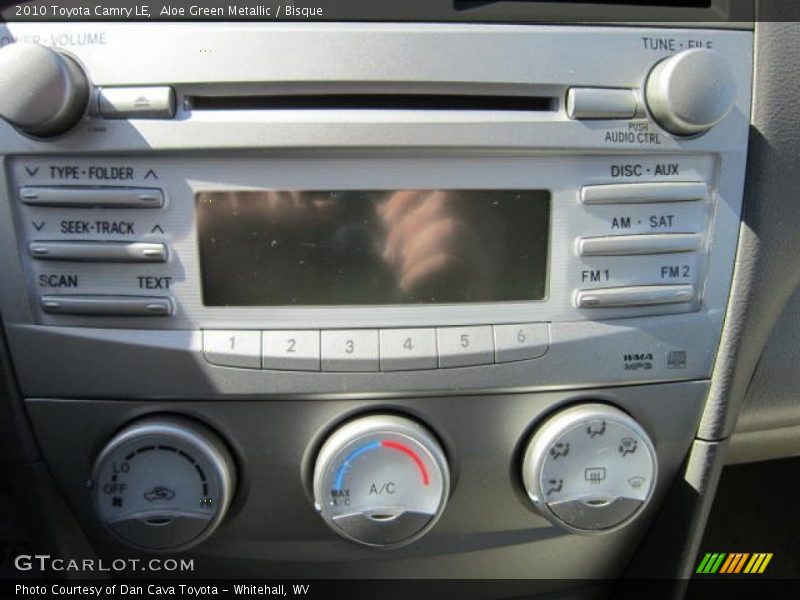 Aloe Green Metallic / Bisque 2010 Toyota Camry LE