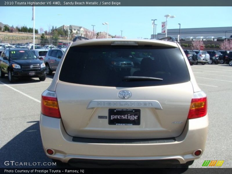 Sandy Beach Metallic / Sand Beige 2010 Toyota Highlander V6 4WD