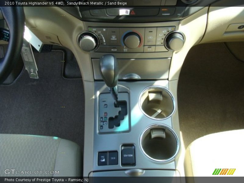 Sandy Beach Metallic / Sand Beige 2010 Toyota Highlander V6 4WD