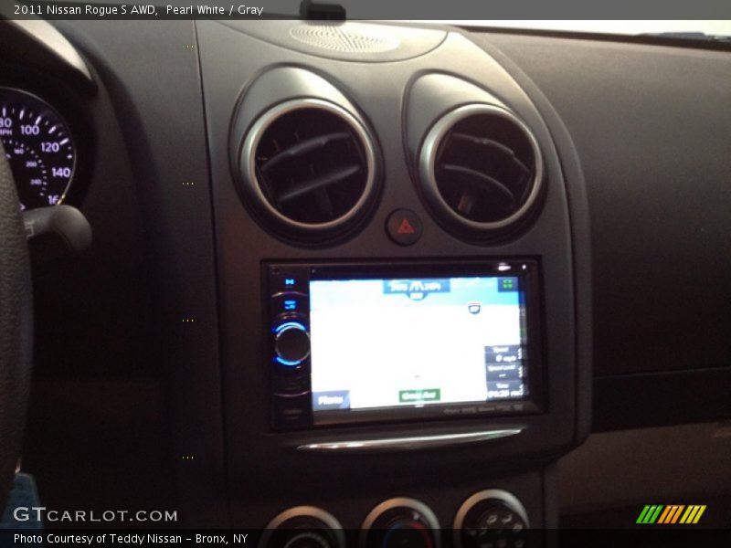 Pearl White / Gray 2011 Nissan Rogue S AWD