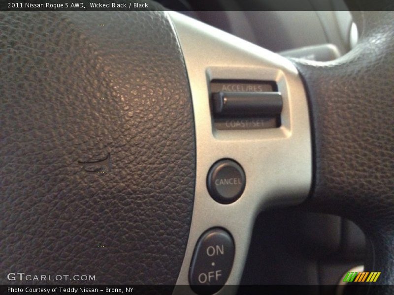 Wicked Black / Black 2011 Nissan Rogue S AWD