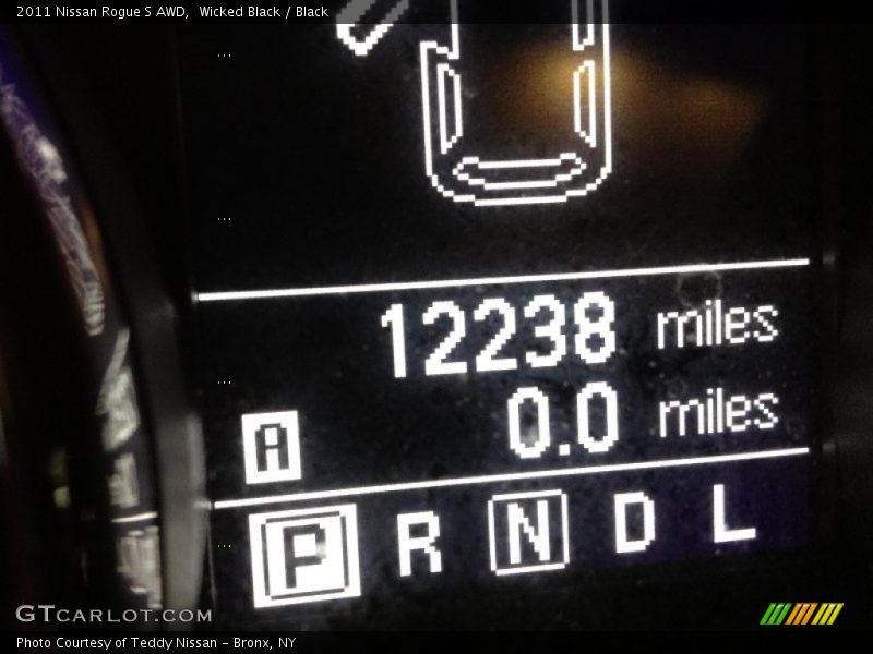 Wicked Black / Black 2011 Nissan Rogue S AWD