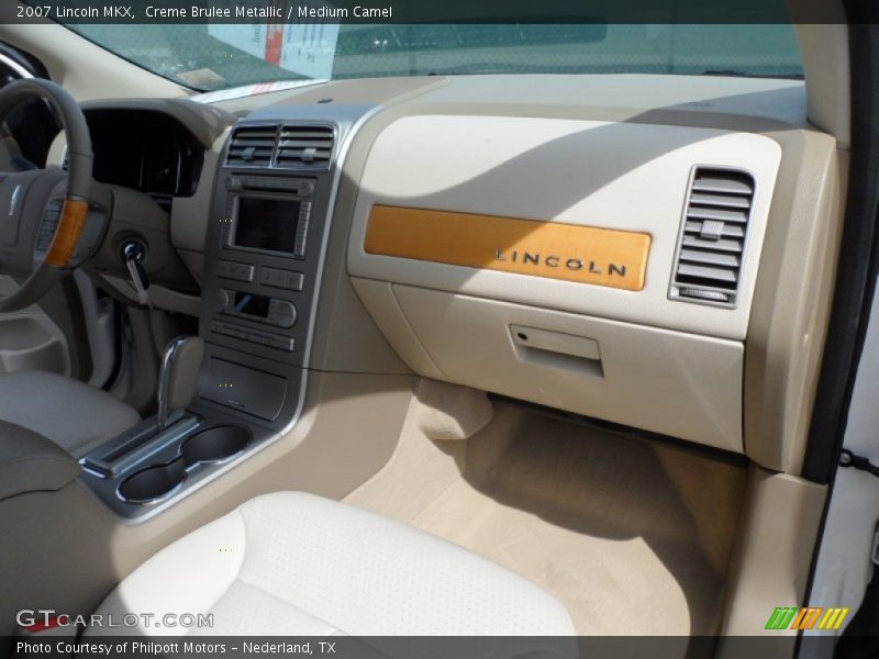 Creme Brulee Metallic / Medium Camel 2007 Lincoln MKX