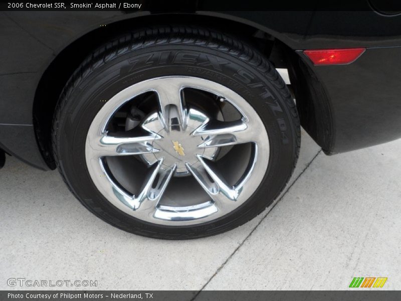  2006 SSR  Wheel