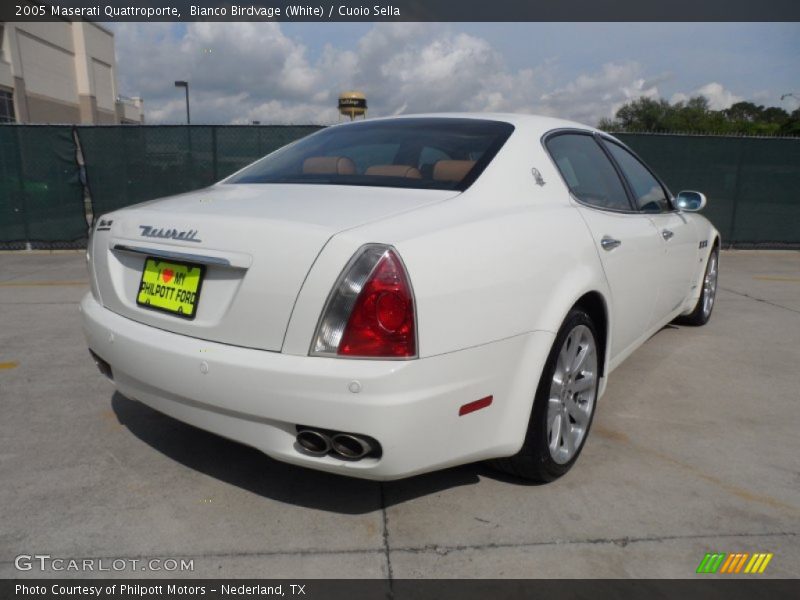 Bianco Birdvage (White) / Cuoio Sella 2005 Maserati Quattroporte