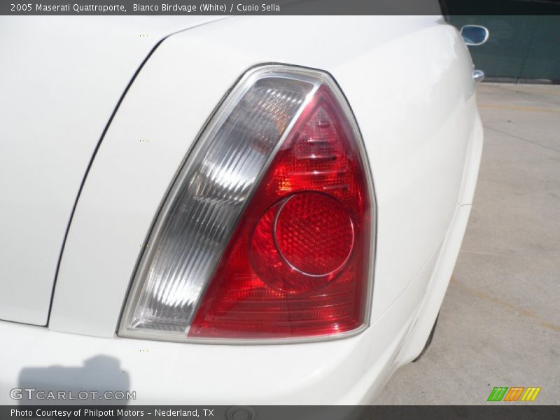 Bianco Birdvage (White) / Cuoio Sella 2005 Maserati Quattroporte
