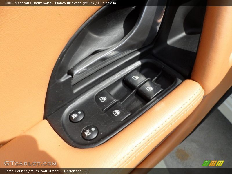 Controls of 2005 Quattroporte 