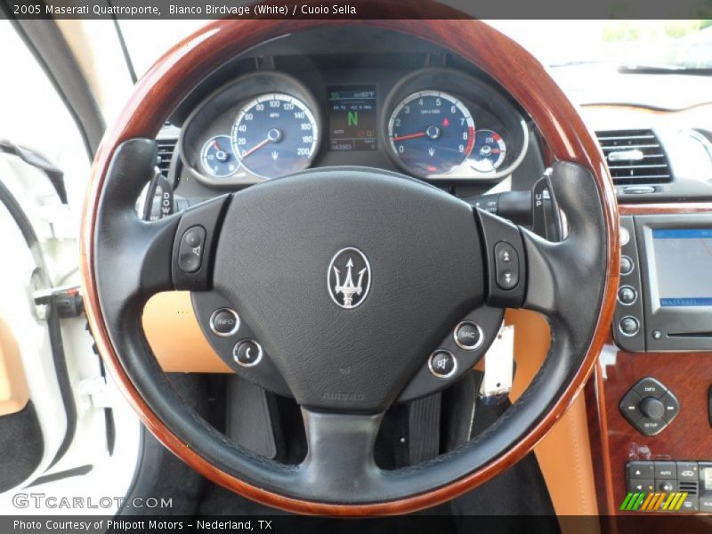  2005 Quattroporte  Steering Wheel