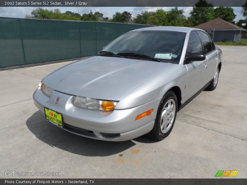 Silver / Gray 2002 Saturn S Series SL2 Sedan
