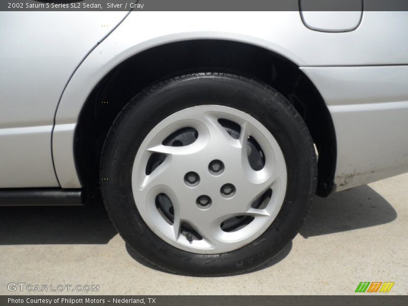 Silver / Gray 2002 Saturn S Series SL2 Sedan