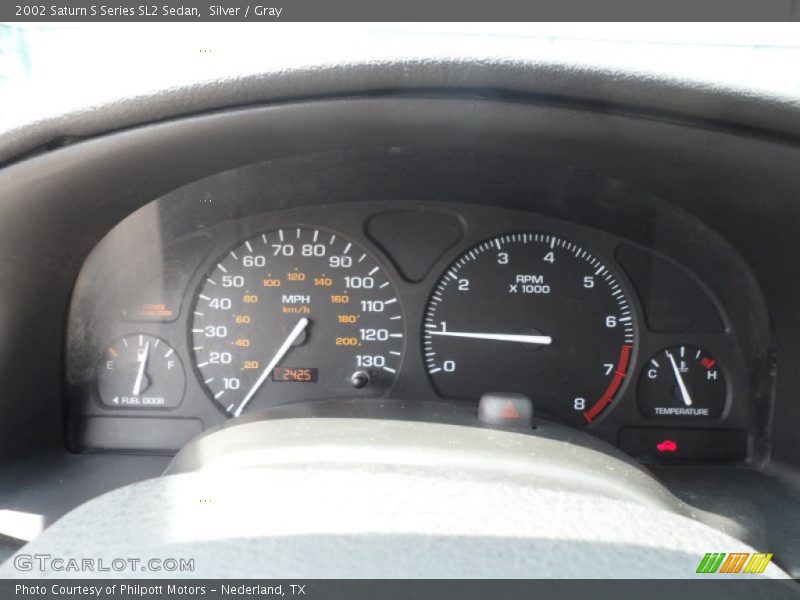 Silver / Gray 2002 Saturn S Series SL2 Sedan