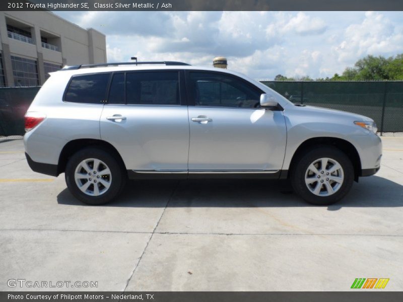 Classic Silver Metallic / Ash 2012 Toyota Highlander SE