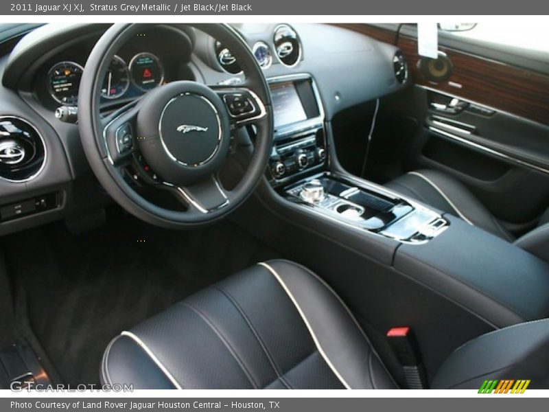 Stratus Grey Metallic / Jet Black/Jet Black 2011 Jaguar XJ XJ