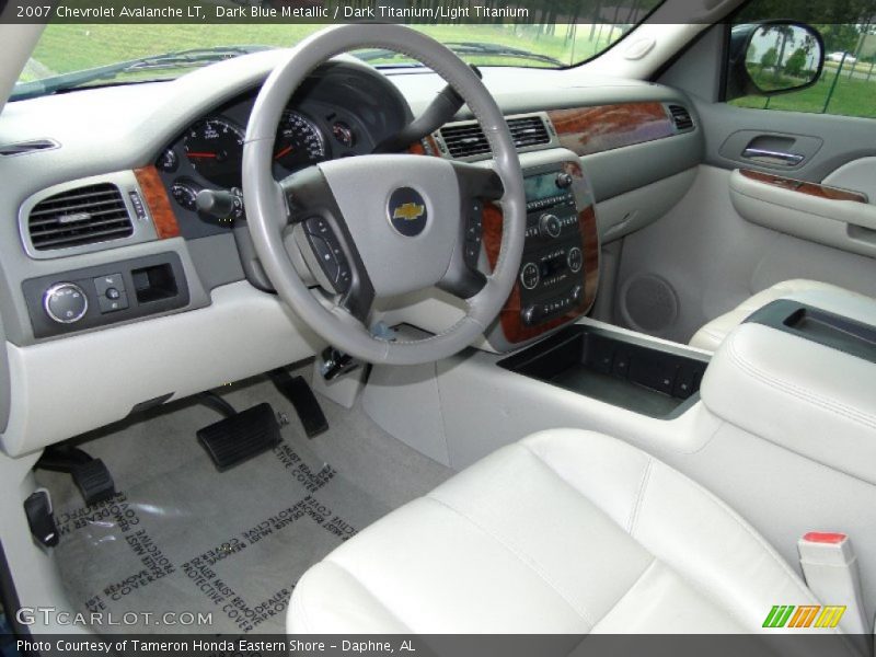 Dark Blue Metallic / Dark Titanium/Light Titanium 2007 Chevrolet Avalanche LT