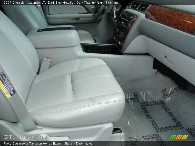 Dark Blue Metallic / Dark Titanium/Light Titanium 2007 Chevrolet Avalanche LT