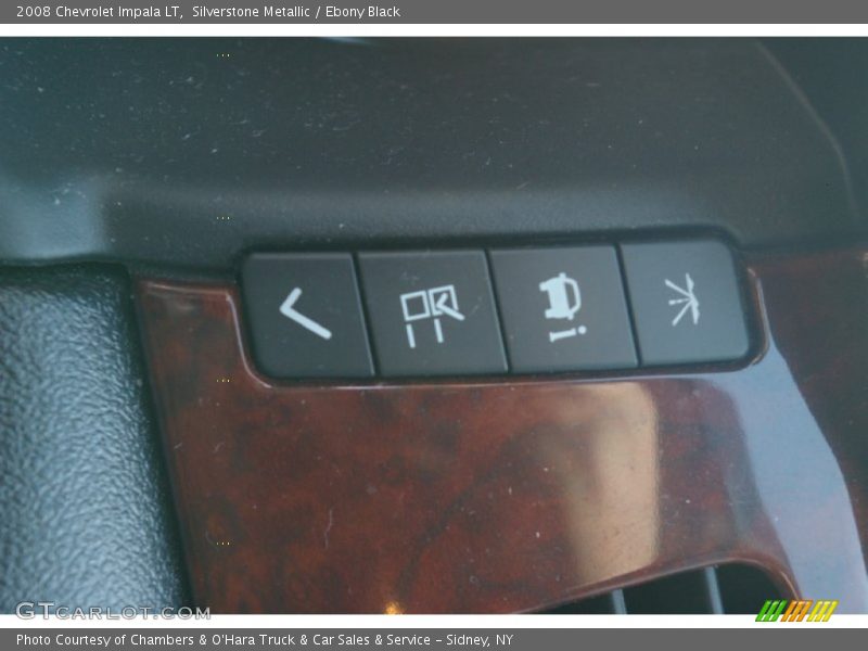 Silverstone Metallic / Ebony Black 2008 Chevrolet Impala LT