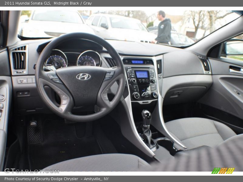 Midnight Black / Gray 2011 Hyundai Sonata GLS