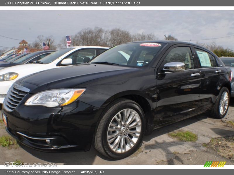 Brilliant Black Crystal Pearl / Black/Light Frost Beige 2011 Chrysler 200 Limited
