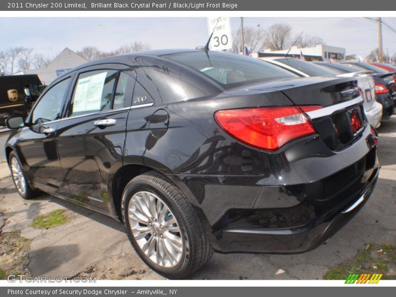 Brilliant Black Crystal Pearl / Black/Light Frost Beige 2011 Chrysler 200 Limited