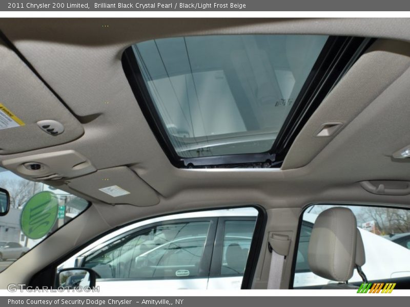 Brilliant Black Crystal Pearl / Black/Light Frost Beige 2011 Chrysler 200 Limited