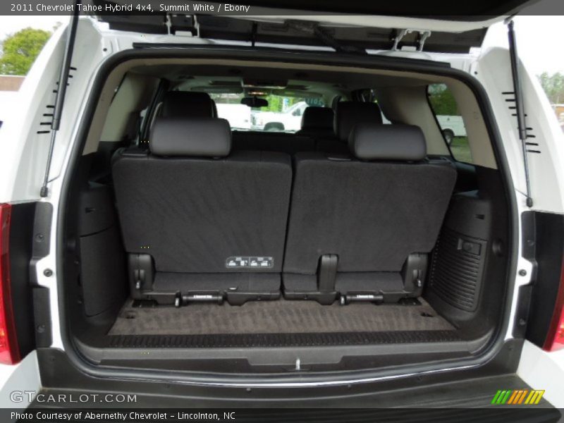  2011 Tahoe Hybrid 4x4 Trunk