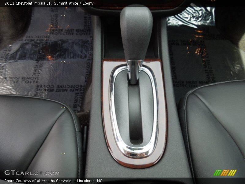 Summit White / Ebony 2011 Chevrolet Impala LT