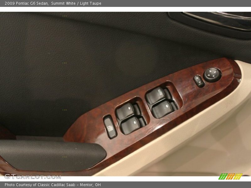 Summit White / Light Taupe 2009 Pontiac G6 Sedan