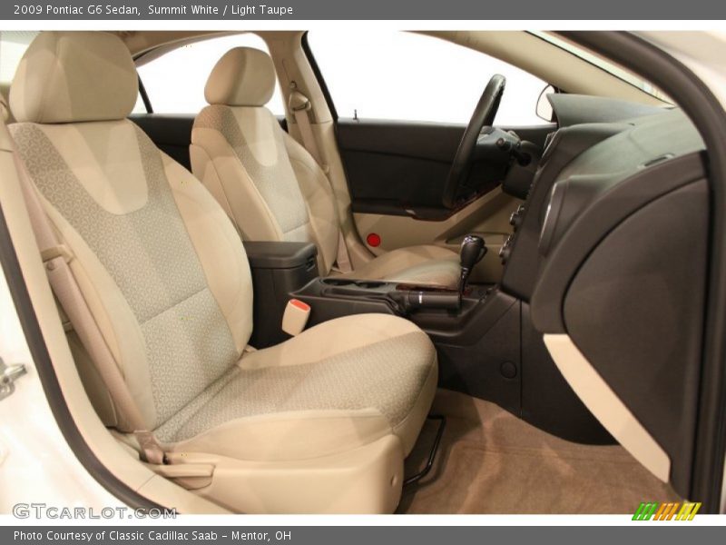 Summit White / Light Taupe 2009 Pontiac G6 Sedan