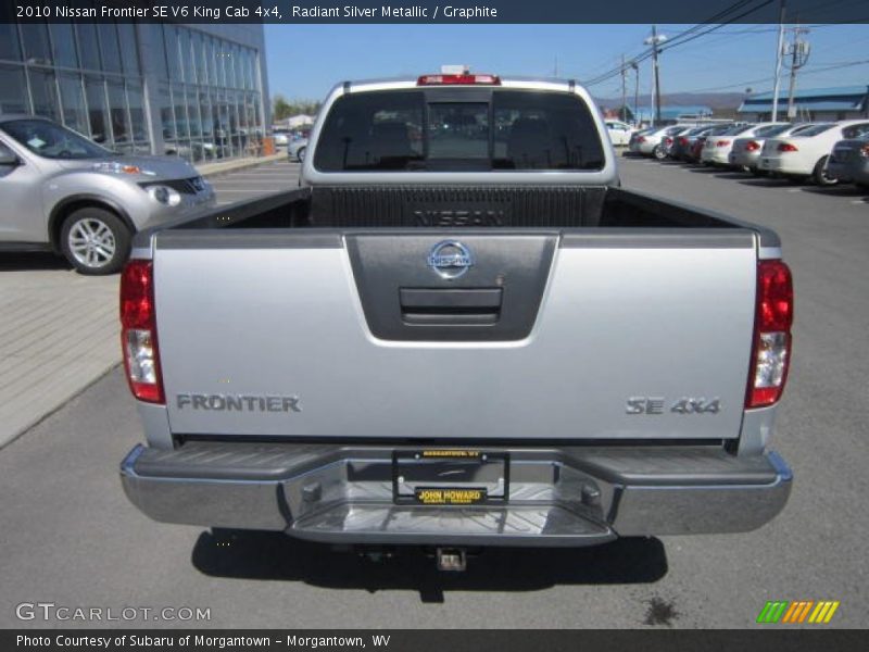 Radiant Silver Metallic / Graphite 2010 Nissan Frontier SE V6 King Cab 4x4