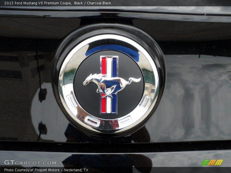 Black / Charcoal Black 2013 Ford Mustang V6 Premium Coupe