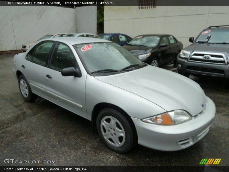Ultra Silver Metallic / Graphite 2002 Chevrolet Cavalier LS Sedan