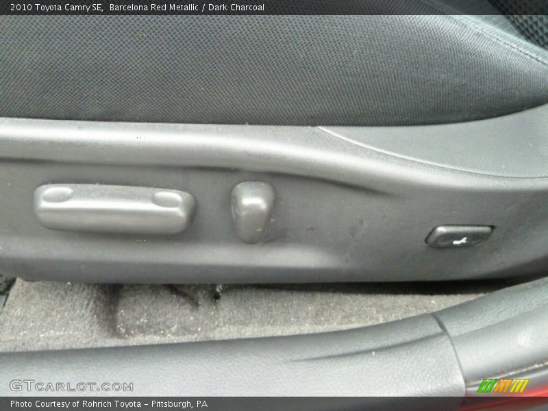 Barcelona Red Metallic / Dark Charcoal 2010 Toyota Camry SE
