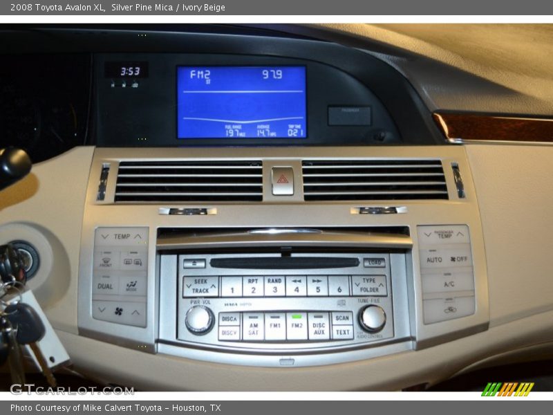 Silver Pine Mica / Ivory Beige 2008 Toyota Avalon XL