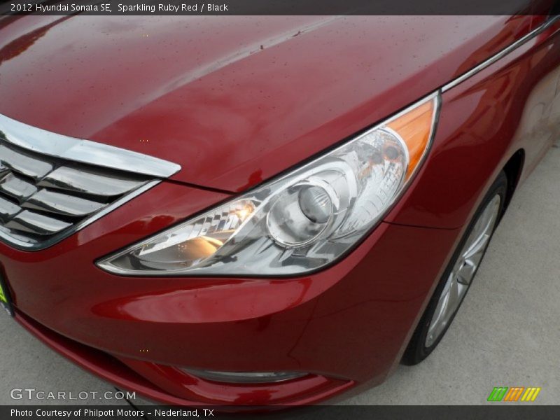 Sparkling Ruby Red / Black 2012 Hyundai Sonata SE