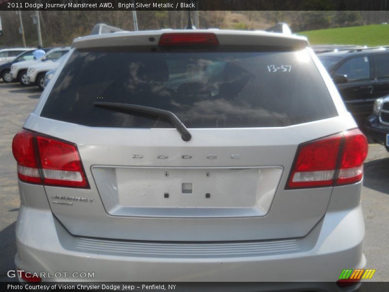 Bright Silver Metallic / Black 2011 Dodge Journey Mainstreet AWD