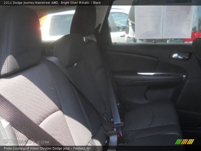 Bright Silver Metallic / Black 2011 Dodge Journey Mainstreet AWD