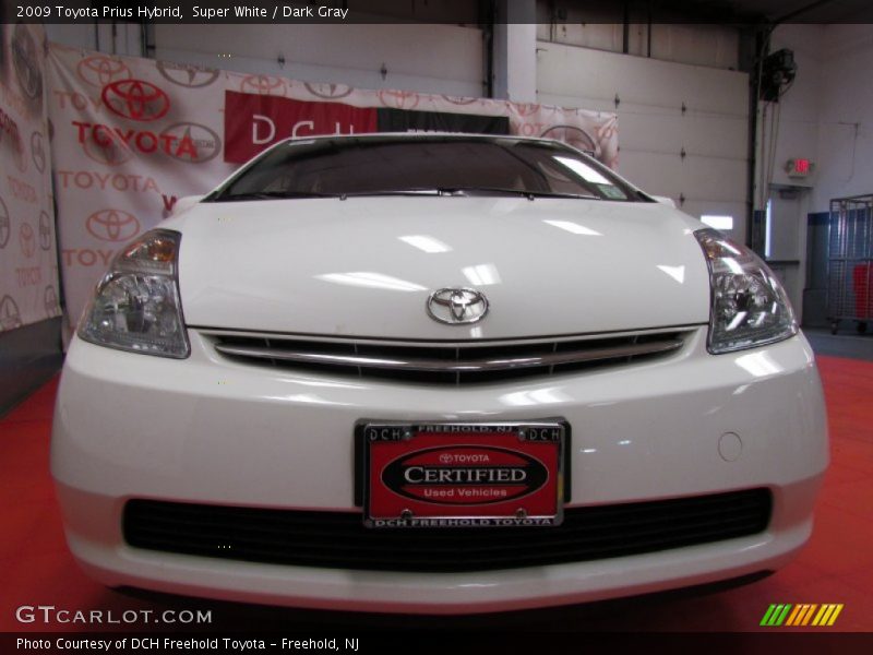 Super White / Dark Gray 2009 Toyota Prius Hybrid