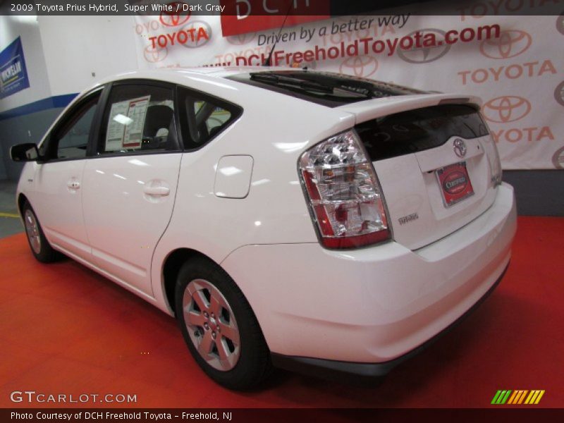 Super White / Dark Gray 2009 Toyota Prius Hybrid