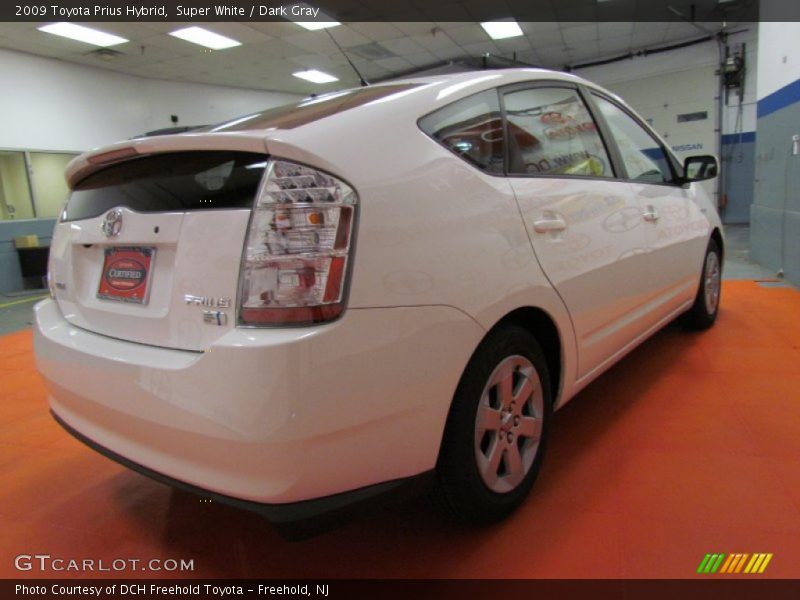 Super White / Dark Gray 2009 Toyota Prius Hybrid
