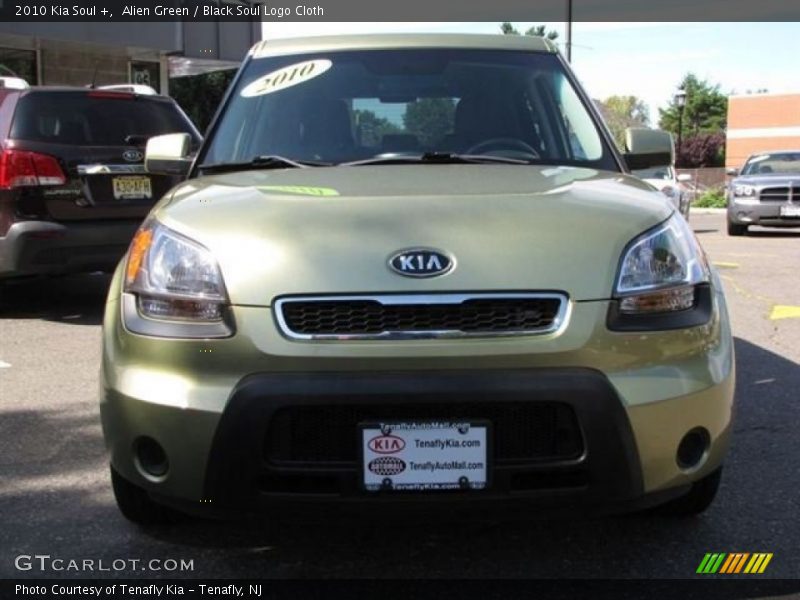 Alien Green / Black Soul Logo Cloth 2010 Kia Soul +