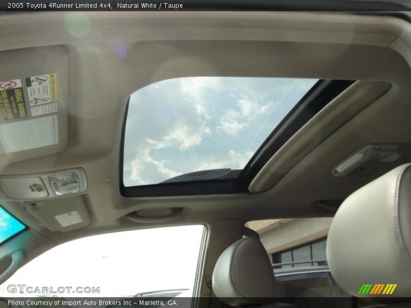 Natural White / Taupe 2005 Toyota 4Runner Limited 4x4