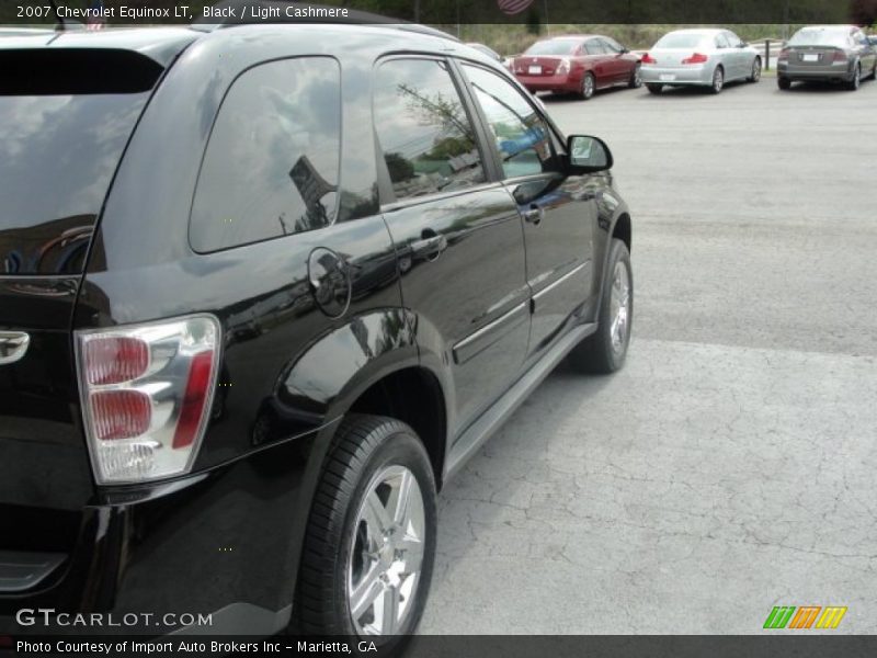 Black / Light Cashmere 2007 Chevrolet Equinox LT