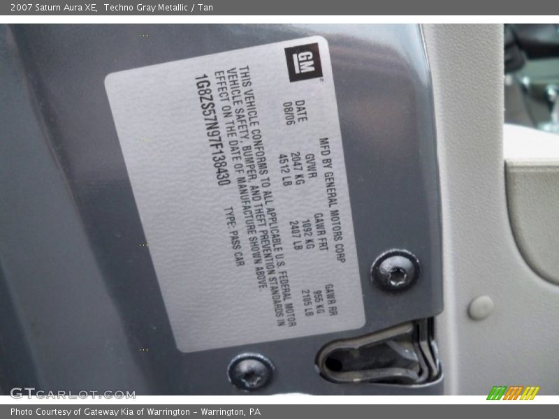 Techno Gray Metallic / Tan 2007 Saturn Aura XE