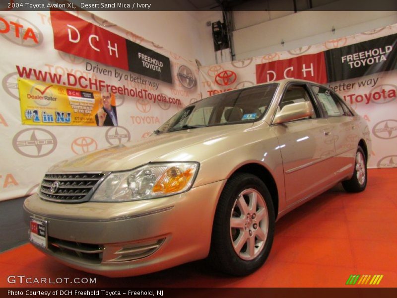 Desert Sand Mica / Ivory 2004 Toyota Avalon XL