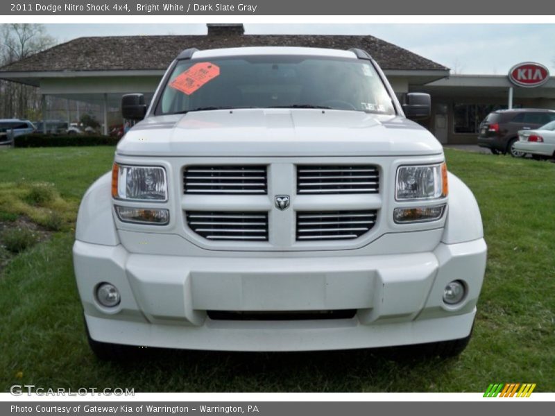 Bright White / Dark Slate Gray 2011 Dodge Nitro Shock 4x4