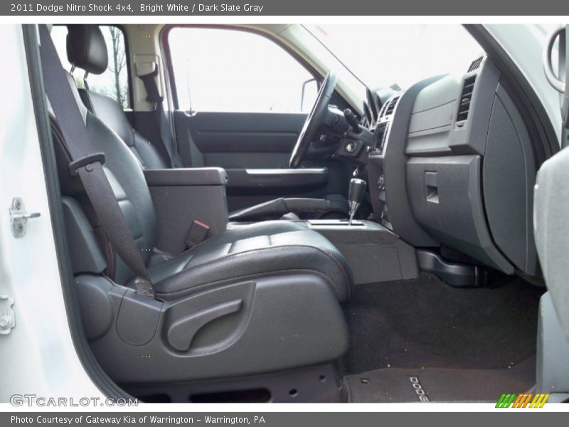 Bright White / Dark Slate Gray 2011 Dodge Nitro Shock 4x4
